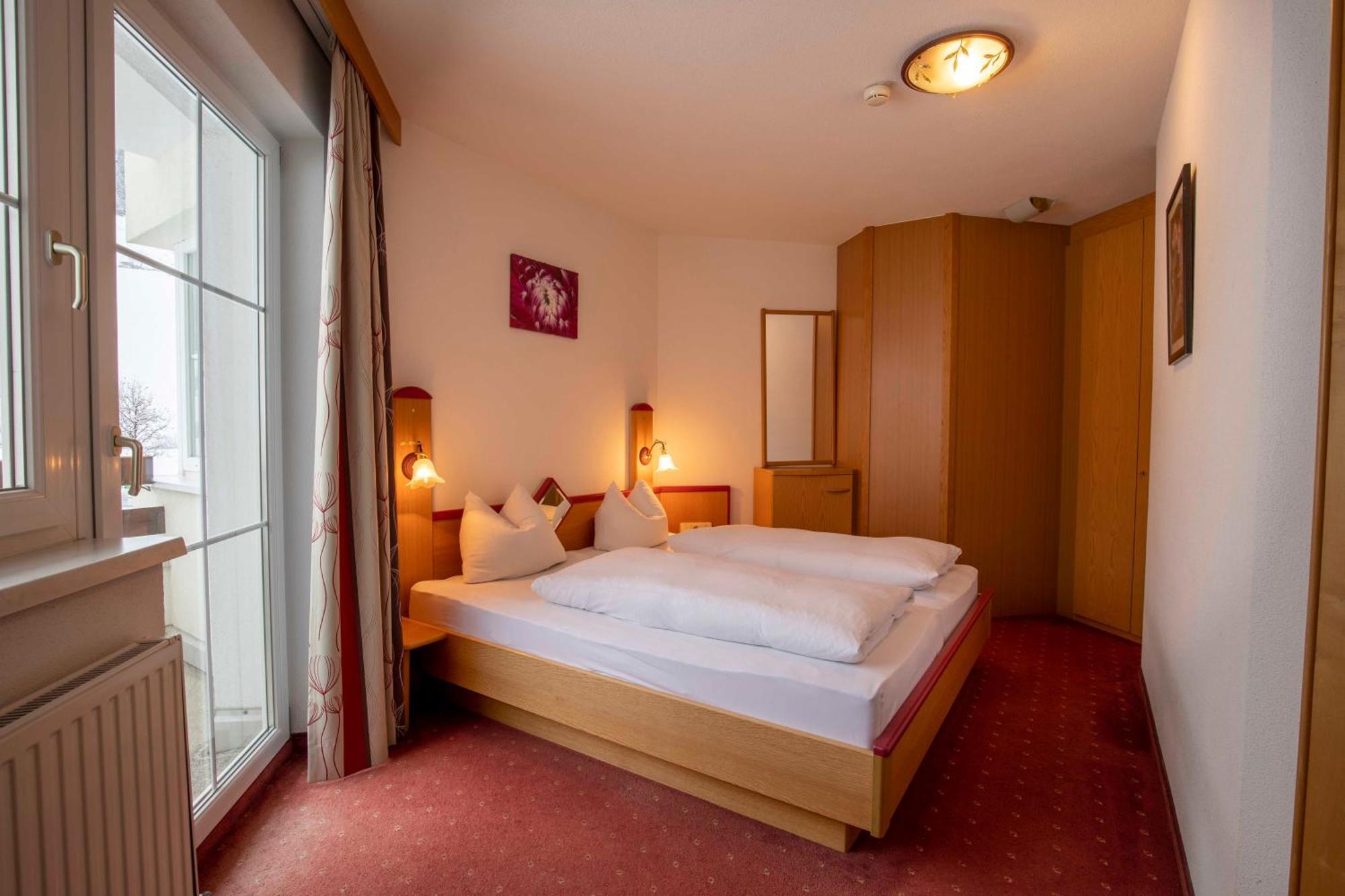 Gidis Hof Hotel Ischgl Bagian luar foto