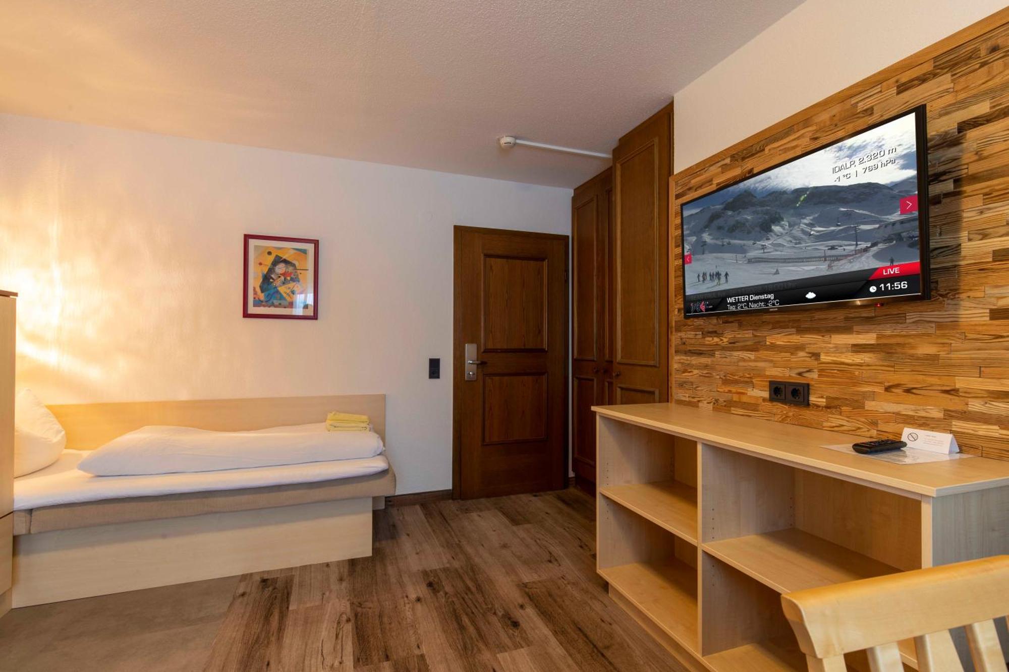 Gidis Hof Hotel Ischgl Bagian luar foto