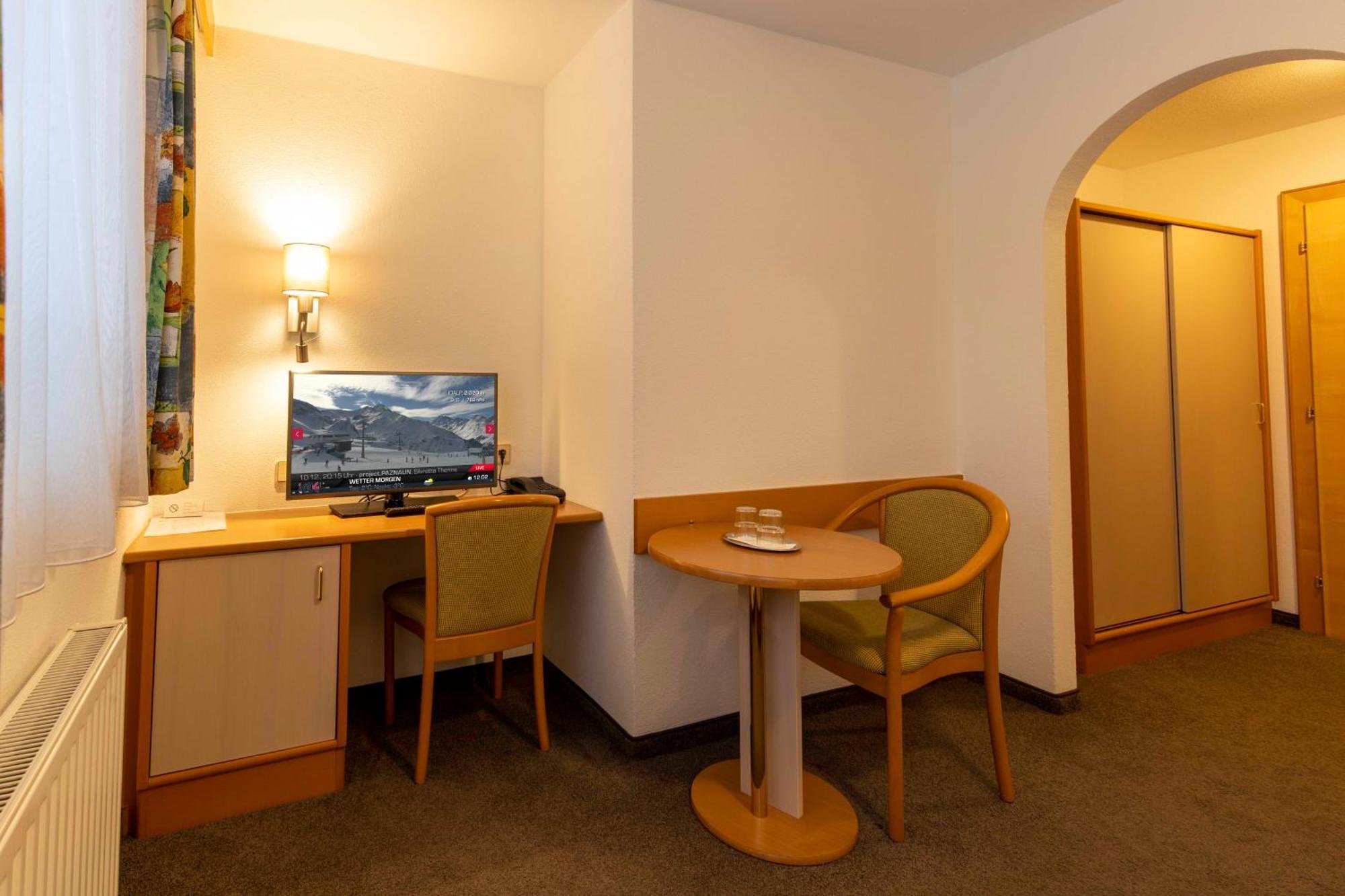 Gidis Hof Hotel Ischgl Bagian luar foto