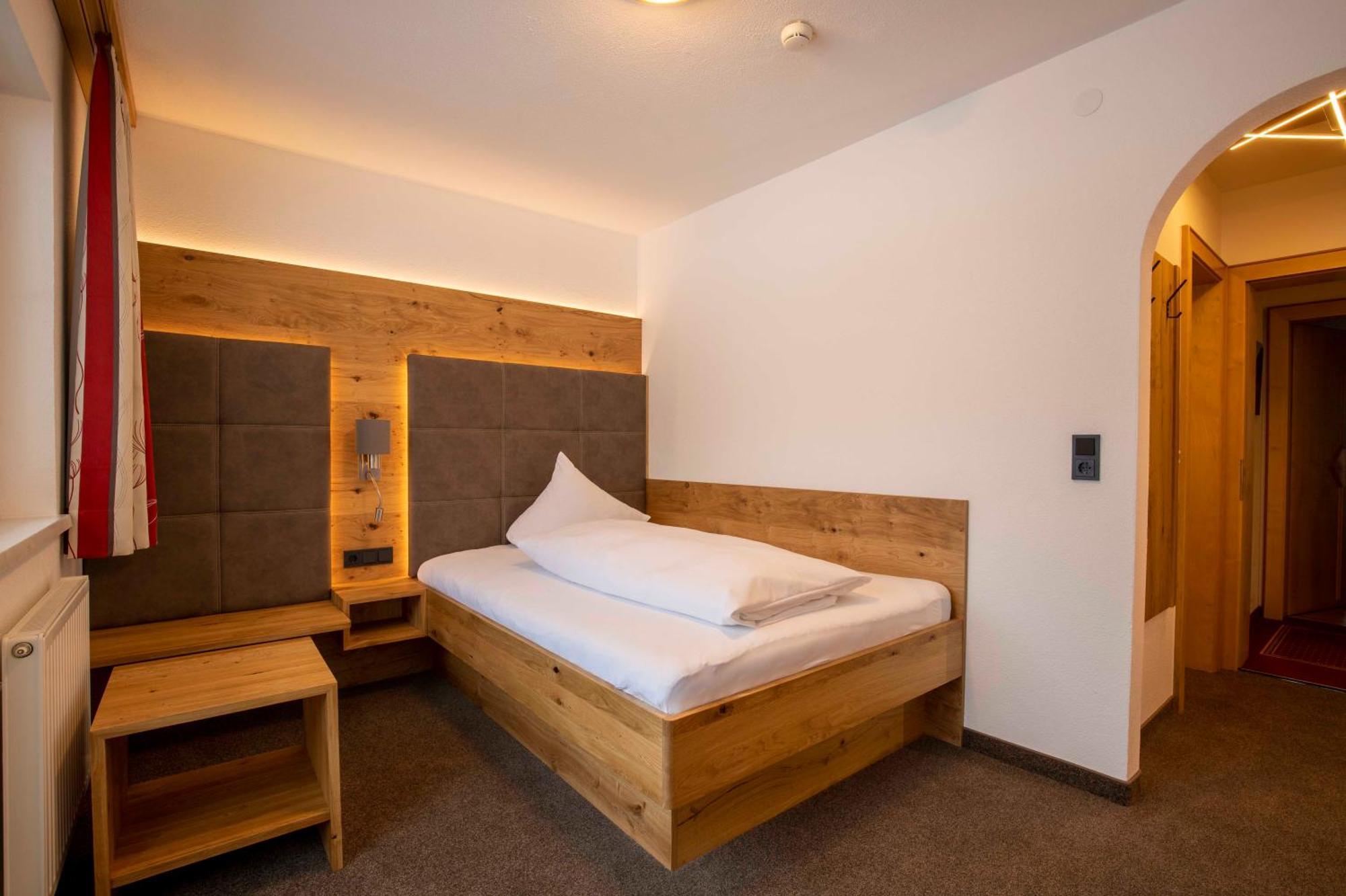 Gidis Hof Hotel Ischgl Bagian luar foto
