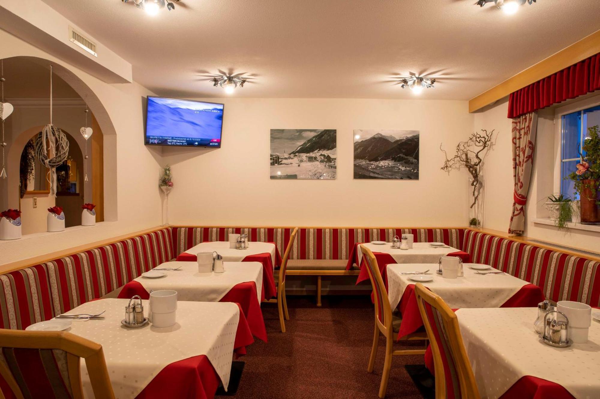 Gidis Hof Hotel Ischgl Bagian luar foto